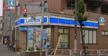 【コンビニエンスストア】ローソン　文花三丁目店まで338ｍ