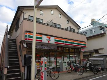 【コンビニエンスストア】セブンイレブン　世田谷松原5丁目店まで565ｍ