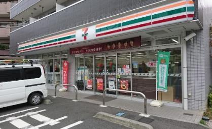 【コンビニエンスストア】セブンイレブン　世田谷給田中央店まで311ｍ