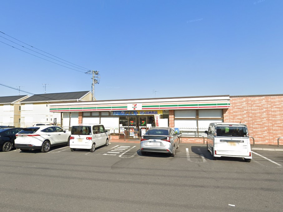 【コンビニエンスストア】セブンイレブン　加須南町店まで352ｍ