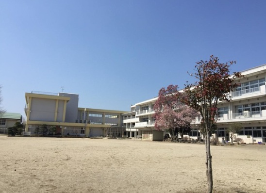 【小学校】安中市立安中小学校まで1039ｍ