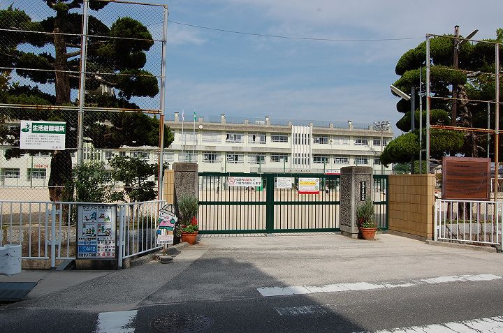 【中学校】祇園東中学校まで1182ｍ