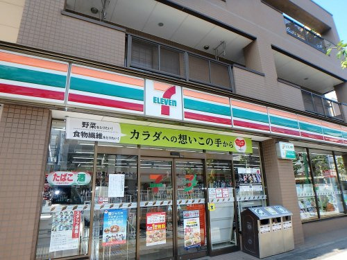 【コンビニエンスストア】セブン-イレブン川口芝2丁目店まで594ｍ