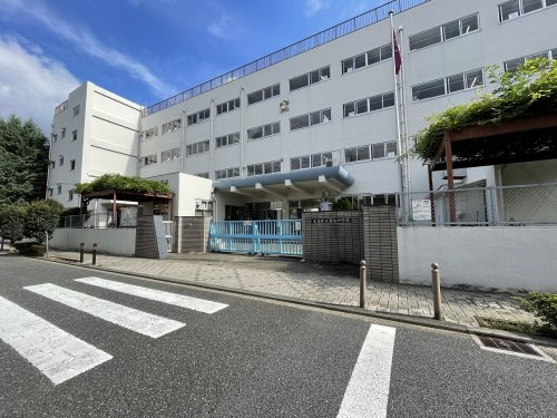 【中学校】区立第九中学校まで676ｍ