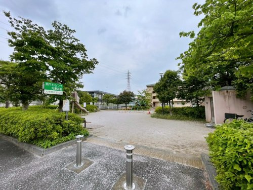 【公園】熊牛わらつけ児童遊園まで457ｍ