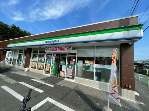 【コンビニエンスストア】ファミリーマート　拝島駅北店まで859ｍ