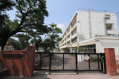 【小学校】練馬区立大泉学園緑小学校まで1000ｍ