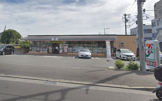 【コンビニエンスストア】セブンイレブン　相模原淵野辺本町4丁目店まで591ｍ