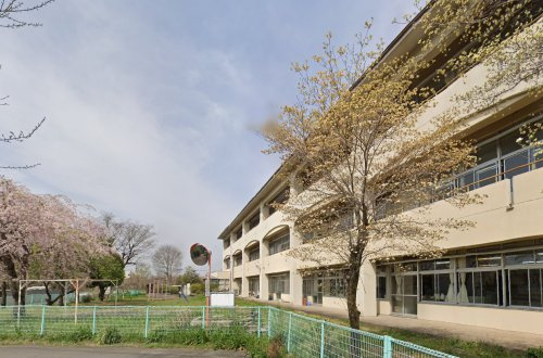 【小学校】東松山市立松山第二小学校まで1200ｍ