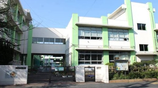 【小学校】葛飾区立上千葉小学校まで377ｍ