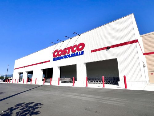 【スーパー】コストコ　東近江倉庫店まで2200ｍ