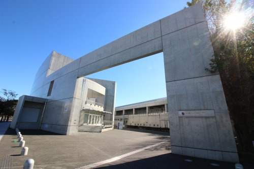 【高校】横須賀総合高校まで1201ｍ
