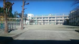 【小学校】目黒区立上目黒小学校まで312ｍ