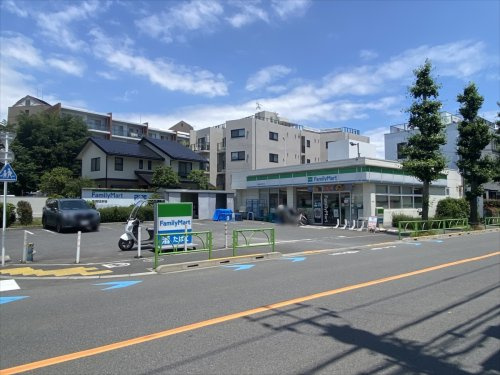 【コンビニエンスストア】ファミリーマート　船橋希望丘通り店まで260ｍ