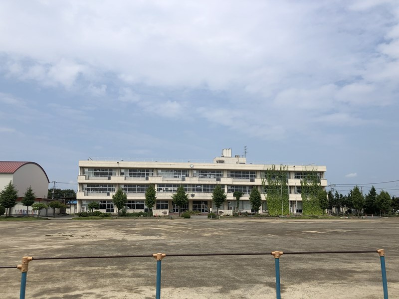【小学校】須影小学校まで1500ｍ