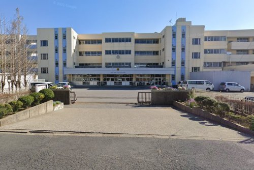 【小学校】流山市立流山北小学校まで625ｍ