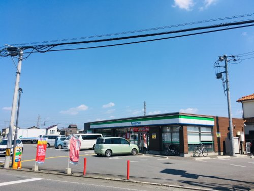 【コンビニエンスストア】ファミリーマート　川越中台通り店まで463ｍ