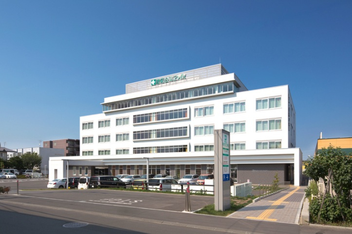 【総合病院】社会医療法人恵佑会札幌病院まで450ｍ