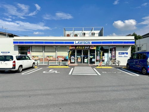 【コンビニエンスストア】ローソン東松山本町2丁目店まで110ｍ