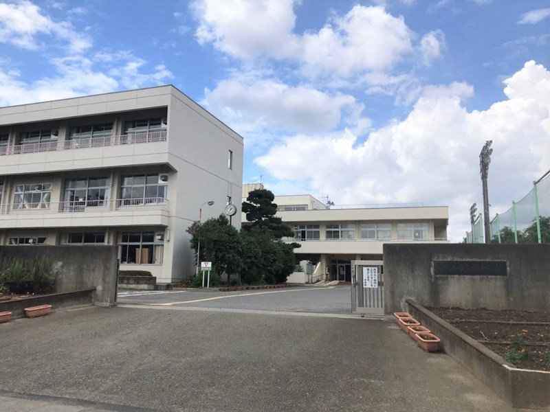 【中学校】東松山市立東中学校まで1000ｍ