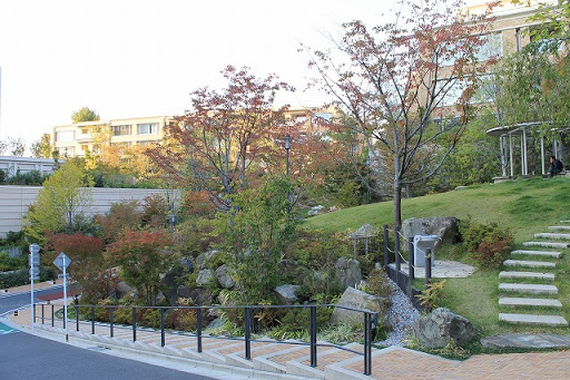 【公園】御殿山の丘公園まで328ｍ