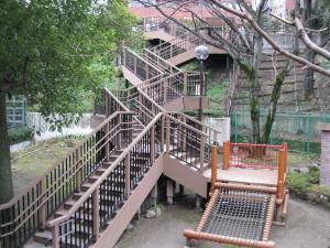 【公園】高輪南町児童遊園まで199ｍ