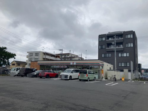 【コンビニエンスストア】セブンイレブン　瑞穂殿ヶ谷店まで727ｍ