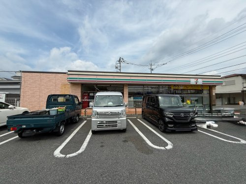 【コンビニエンスストア】セブンイレブン　武蔵村山残堀1丁目店まで363ｍ