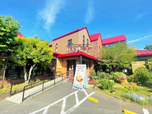 【ファミリーレストラン】びっくりドンキー　大宮三橋店まで1375ｍ