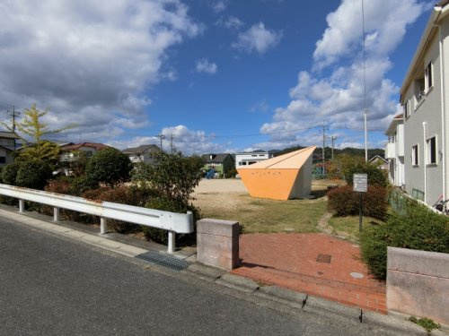 【公園】美鈴が丘南第4公園まで249ｍ