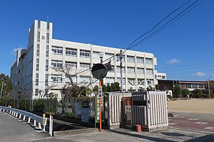 【小学校】姫路市立大津茂小学校まで530ｍ