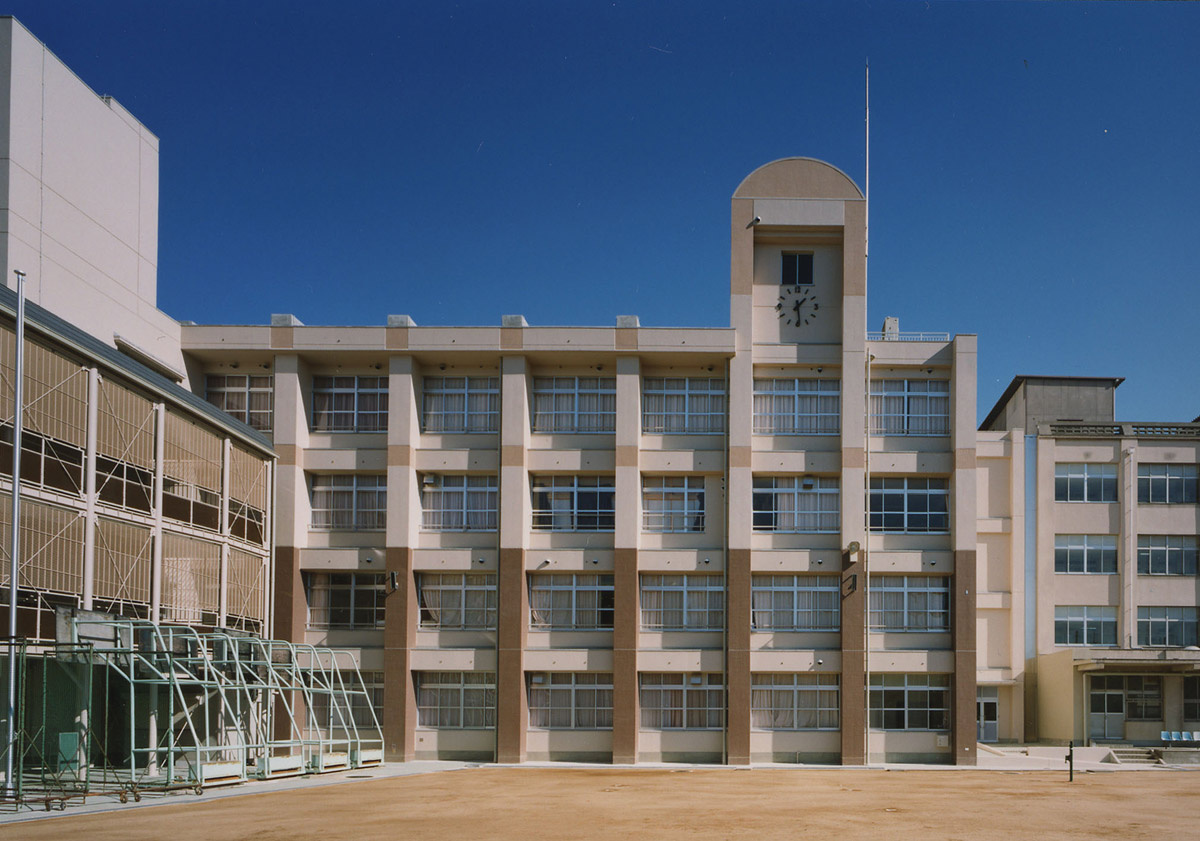 【中学校】大阪市立桜宮中学校まで720ｍ