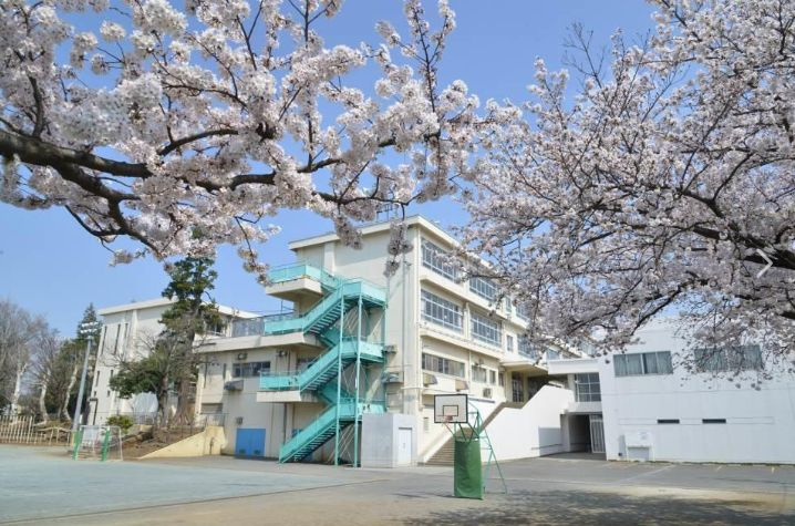 【小学校】東村山市立化成小学校まで608ｍ