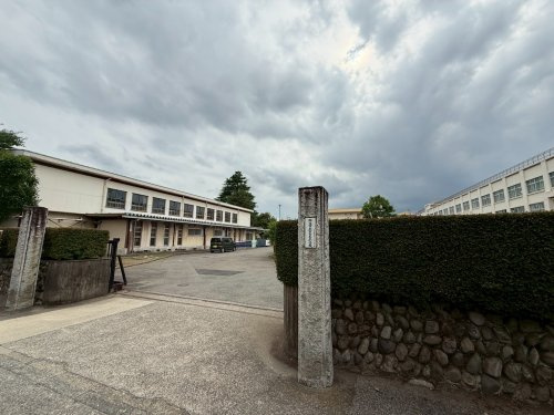 【小学校】昭島市立富士見丘小学校まで651ｍ