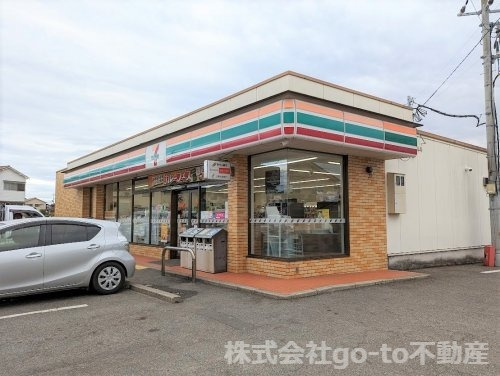 【コンビニエンスストア】セブンイレブン　明石藤江店まで745ｍ