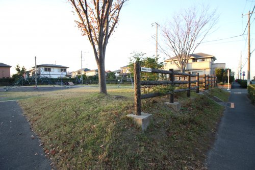 【公園】馬堀海岸3丁目公園まで268ｍ