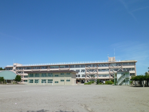 【小学校】宇都宮市立姿川第一小学校まで773ｍ