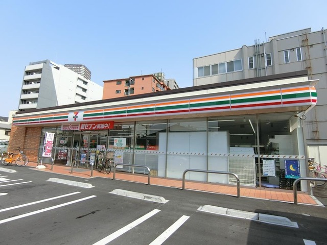 【コンビニエンスストア】セブンイレブン　川口二丁目店まで380ｍ