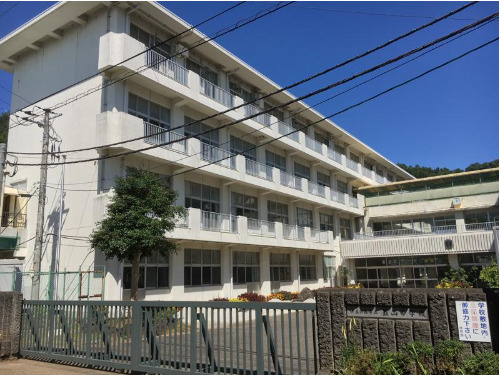 【中学校】伊豆の国市立韮山中学校まで4131ｍ