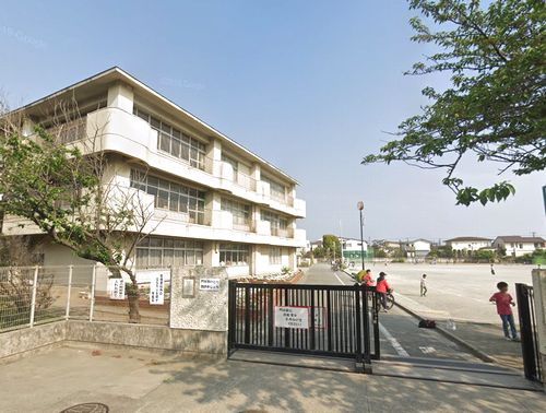 【小学校】藤沢市立鵠洋小学校まで849ｍ