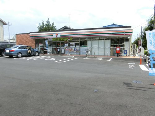 【コンビニエンスストア】セブンイレブン鶴ヶ島川鶴店まで475ｍ