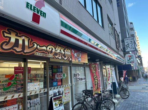 【コンビニエンスストア】セブンイレブン　神戸備後町3丁目店まで94ｍ