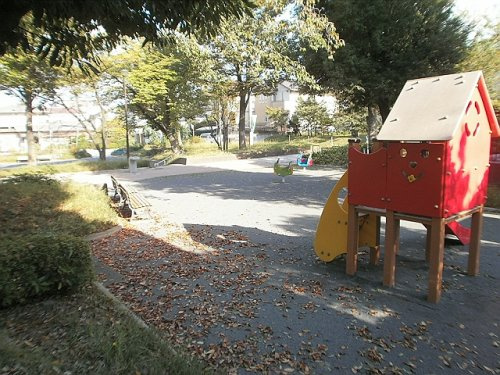 【公園】霧が池公園まで400ｍ