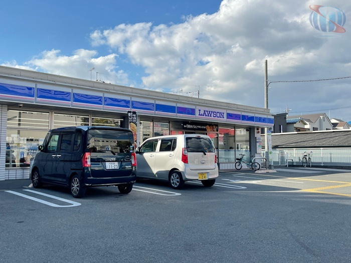 【コンビニエンスストア】ローソン　東大阪若江本町店まで425ｍ