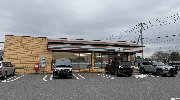 【コンビニエンスストア】セブンイレブン　つくば大砂店まで3889ｍ