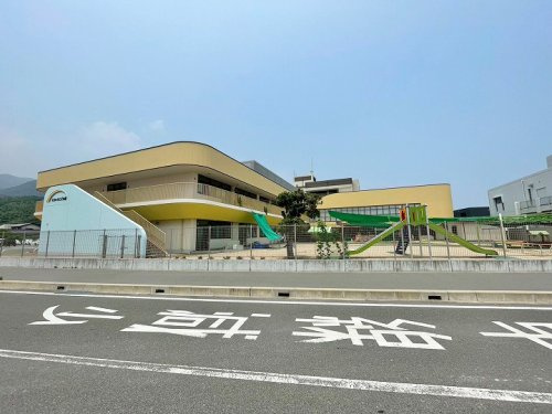 【幼稚園】にじいろこども園まで248ｍ