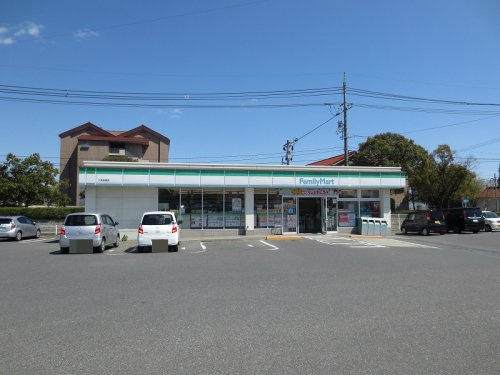 【コンビニエンスストア】ファミリーマート　八本松原店まで1127ｍ
