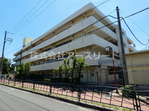 【中学校】吹田市立豊津中学校まで377ｍ