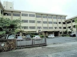 【小学校】守山市立吉身小学校まで950ｍ
