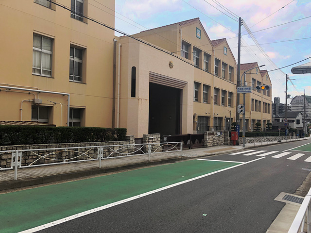 【小学校】神戸市立西須磨小学校まで1560ｍ